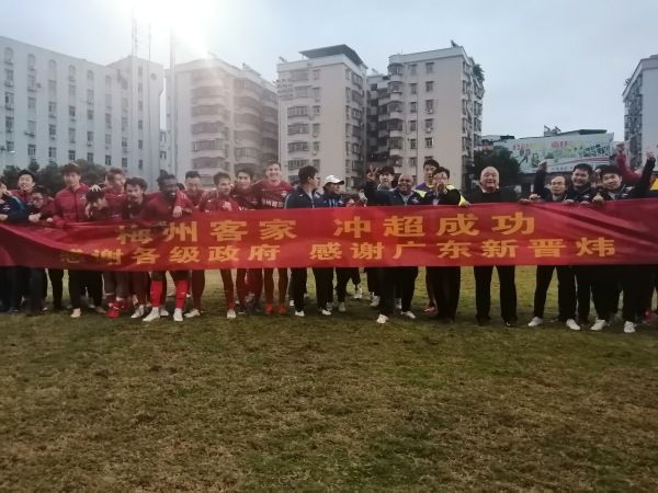 国产女精品视频在ktv